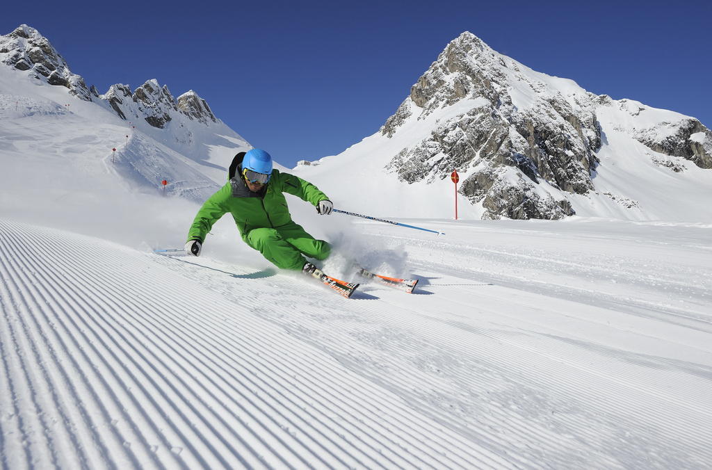 Hotel Sonnblick Wald am Arlberg Εξωτερικό φωτογραφία