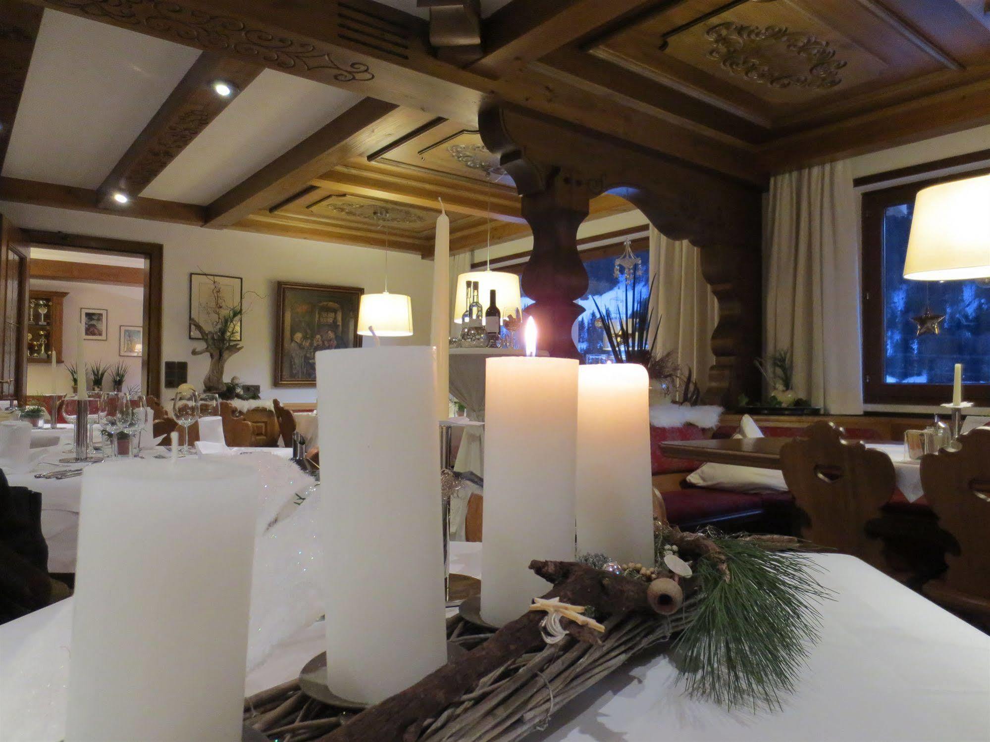 Hotel Sonnblick Wald am Arlberg Εξωτερικό φωτογραφία
